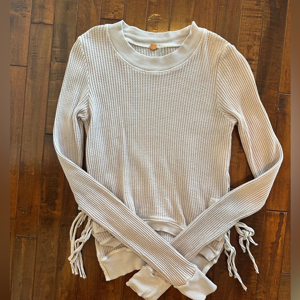 Free People gently worn high Low pink waffle sweater with ties